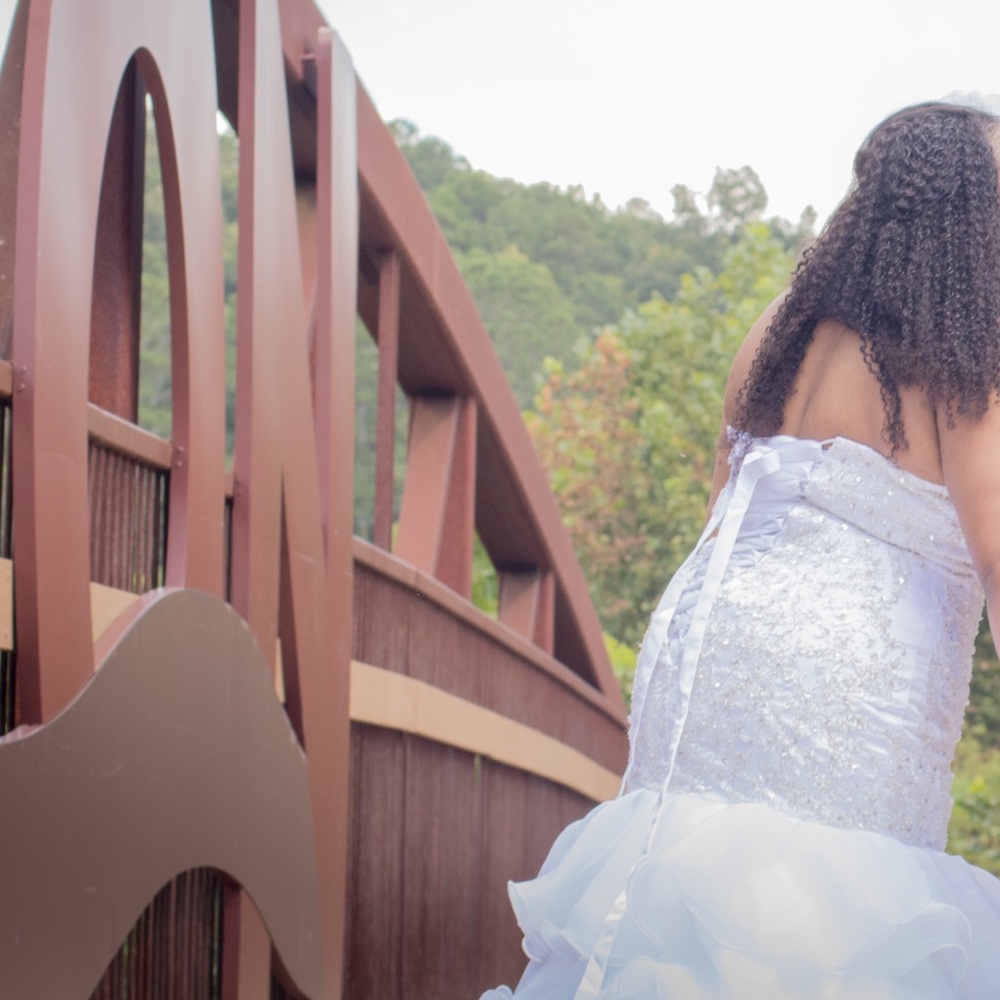 Wedding Dress - Picture 2 of 3